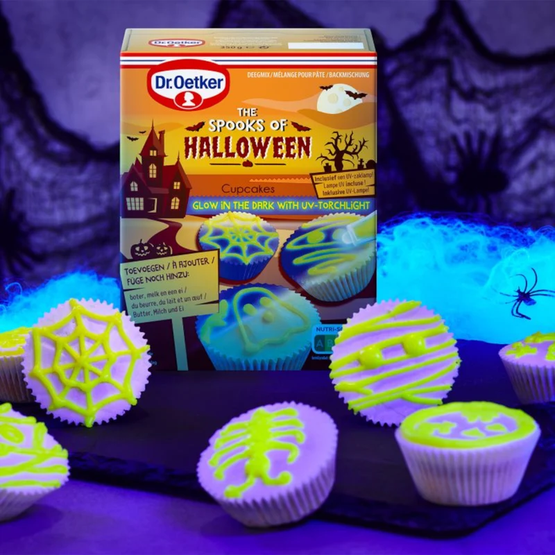 Dr. Oetker The Spooks of Halloween Glow in the Dark Muffins 350g