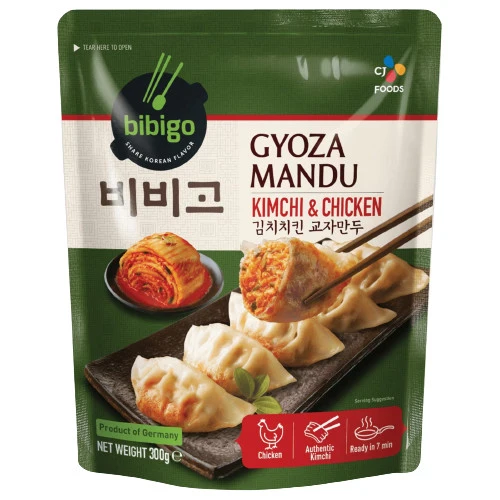 Frozen Bibigo Gyoza Mandu Dumplings - Kimchi & Chicken 300gm (Only Berlin Delivery)