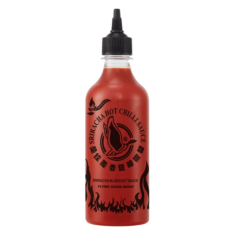 Flying Goose Sriracha Blackout Chilli Sauce 455ml