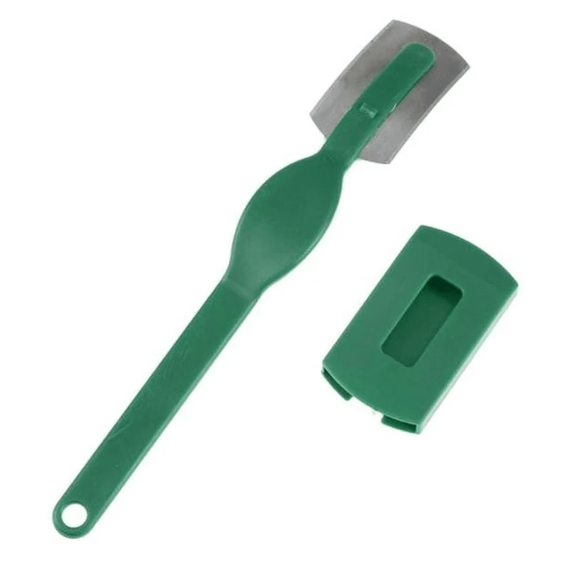 Teigritzer (Baguettemesser, Bäckermesser) Kunststoff mit gebogener Metallklinge