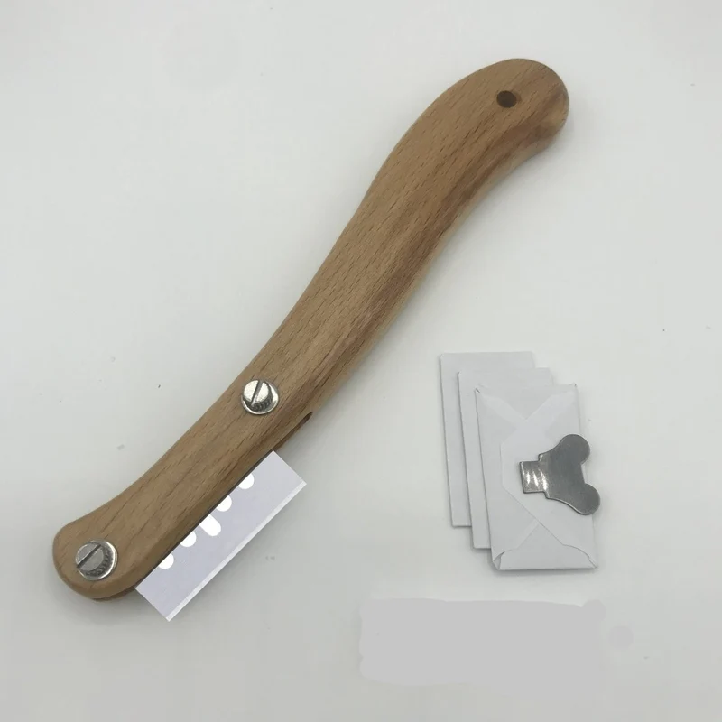 Teigritzer (Baguettemesser, Bäckermesser) Holzgriff mit Rasier- oder Stahlklinge