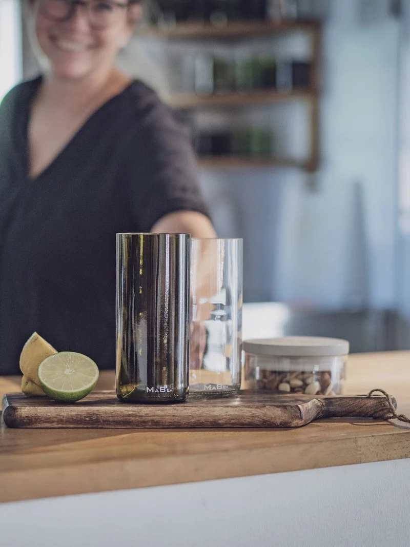 Trink Glas - 500 ml - trinkt mit Stil & aus der leeren Flasche