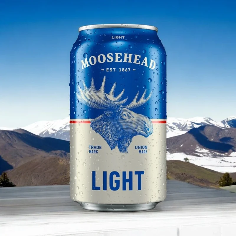 Moosehead Light 355 ml – Kalorienreduziertes Leichtbier aus Kanada mit 4 % Vol.