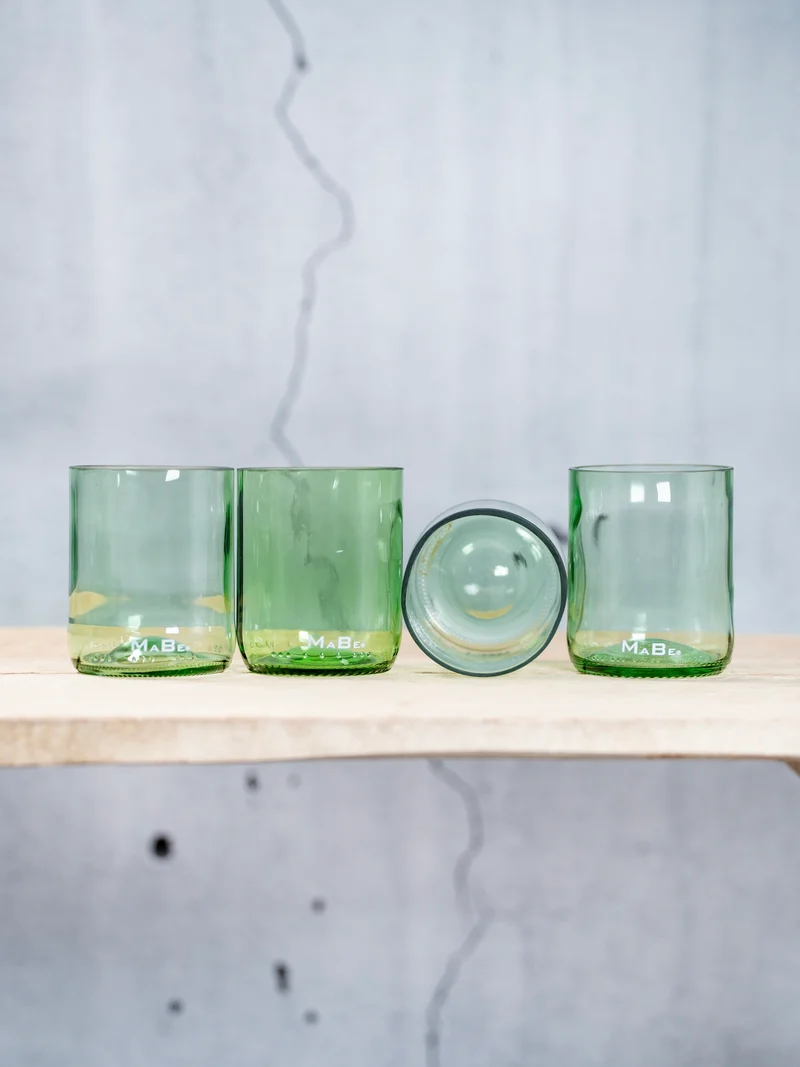 Trink Glas - Upcycling aus der dt. Weinflasche - witzig & ecofriendly - B2B