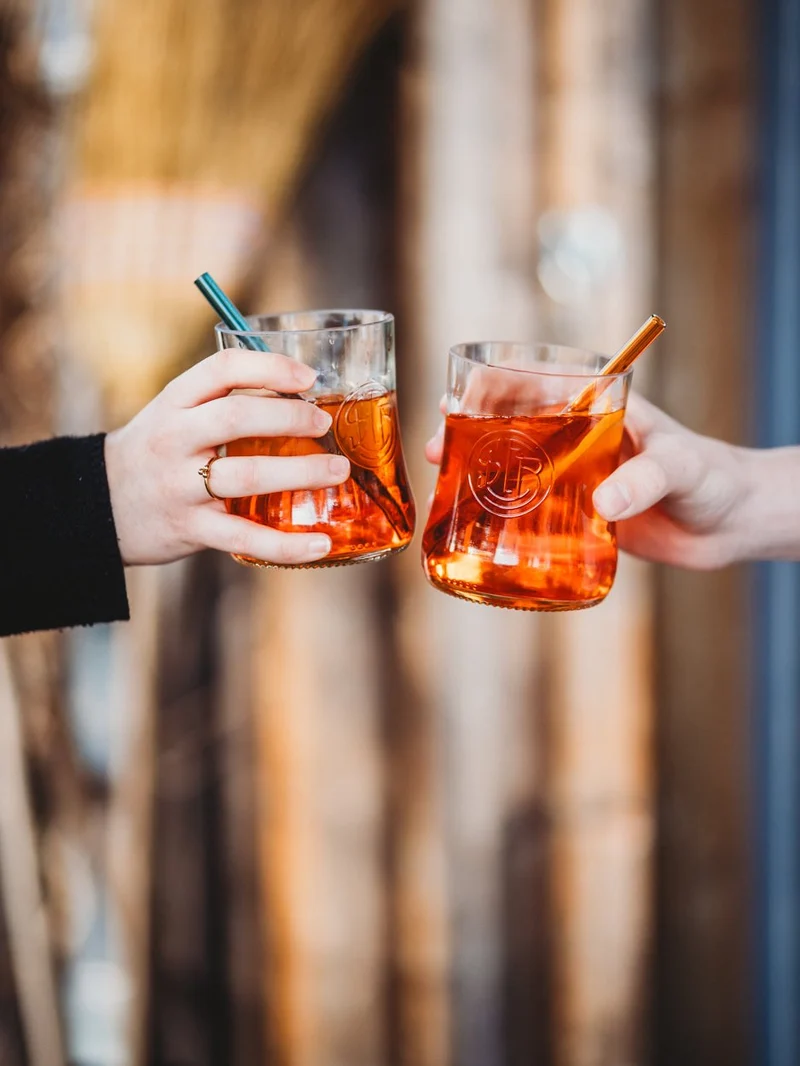 ☀️ das NEUE APEROL Glas 🧡 🍊 aus der Literflasche gefertigt - toll für Longdrinks