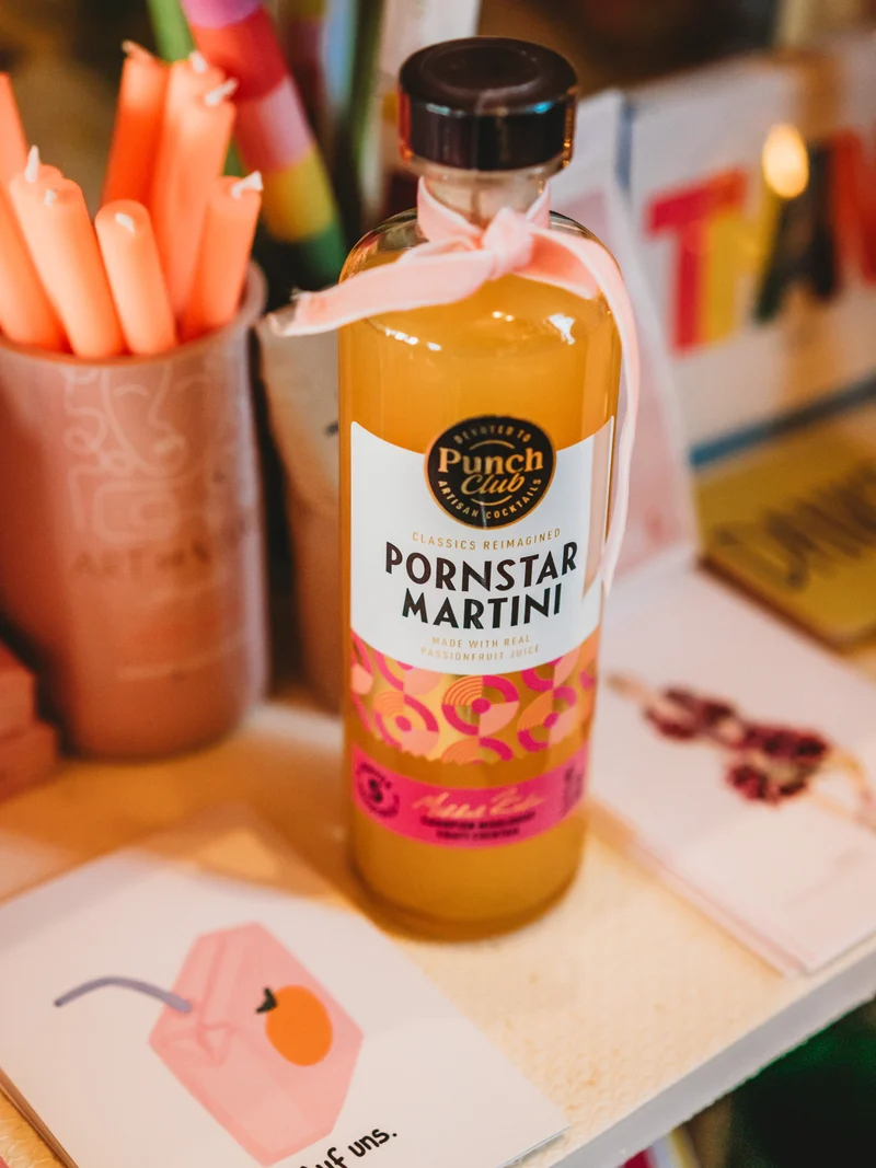 Pornstar 🕶️ Martini 🍸stay cool
