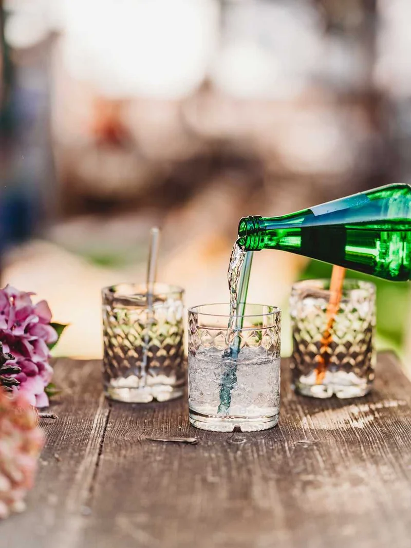 Glas aus der Weinflasche mit Struktur - einzigartig ✨wunderschön