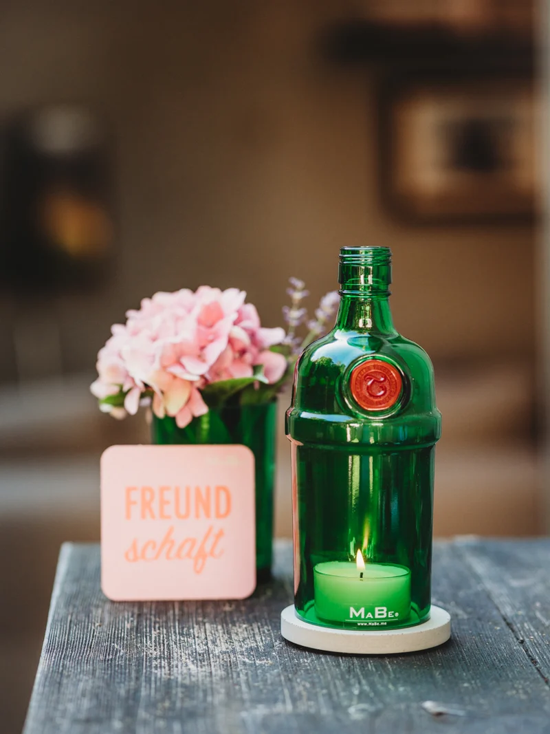 Becher oder Glas aus der grünen Ginflasche 💚 coole & nachhaltige Geschenkidee