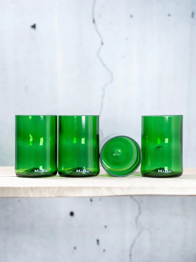 Trink Glas Weinflasche - Cheers, auf die Nachhaltigkeit - aus der 1l Weinflasche