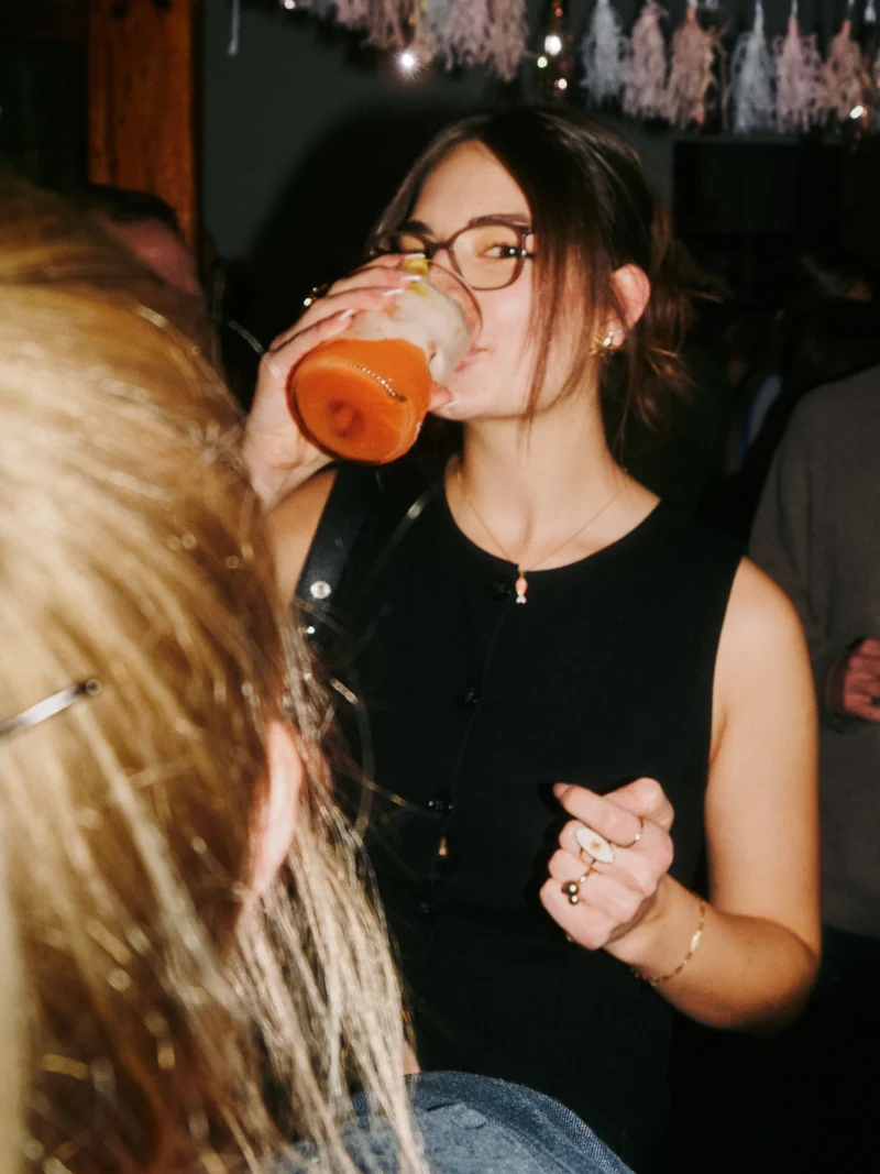 Glas 🧡 aus der alten 0,7l Aperol Flasche mit der APEROL Prägung - witzig & unique