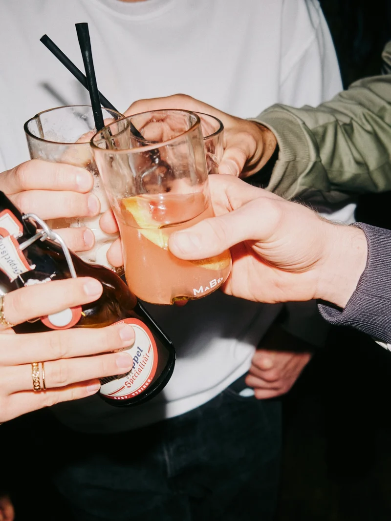 Glas 🧡 aus der alten 0,7l Aperol Flasche mit der APEROL Prägung - witzig & unique